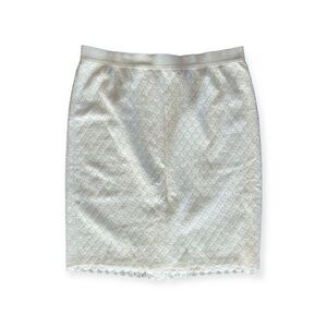 LOFT cream skirt size 6 small straight